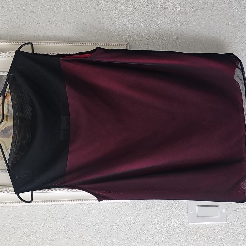 Dkny Red And Black Sleeveless Blouse